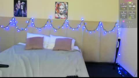 Snapshot of musclexxxbarbie chatting on 03.09.25 Eva online show from 03.09.25