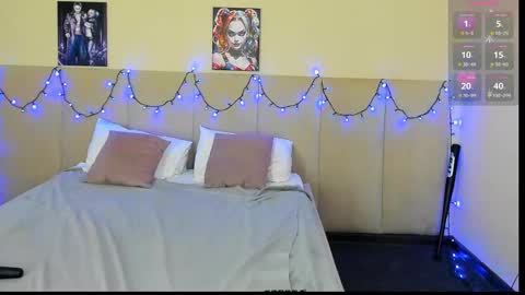 Snapshot of musclexxxbarbie chatting on 03.10.25 Eva online show from 03.10.25