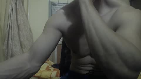 Snapshot of musculargod chatting on 12.29.24 SexyMuscled online show from 12.29.24