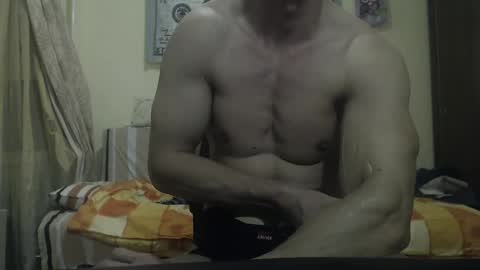 Snapshot of musculargod chatting on 01.21.25 SexyMuscled online show from 01.21.25