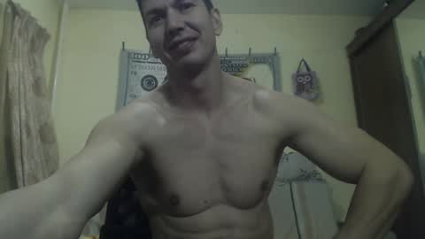 Snapshot of musculargod chatting on 02.23.25 SexyMuscled online show from 02.23.25