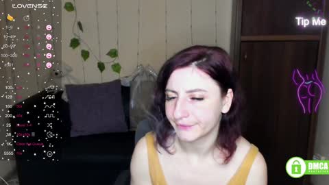 Snapshot of muse_kitty_jenia chatting on 01.30.25 Jenya online show from 01.30.25