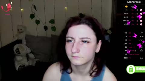 Snapshot of muse_kitty_jenia chatting on 02.18.25 Jenya online show from 02.18.25