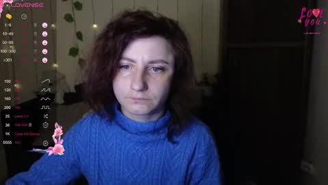 Snapshot of muse_kitty_jenia chatting on 03.10.25 Jenya online show from 03.10.25