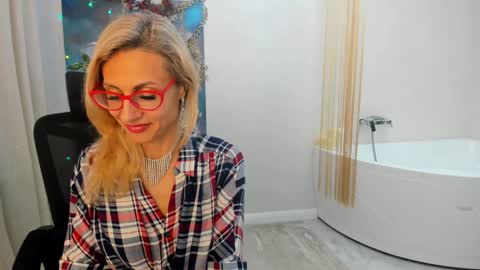 Diana online show from 01.10.25