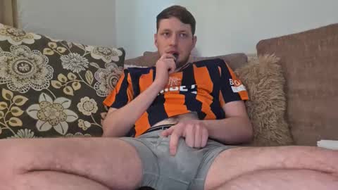 Snapshot of muzzy624406 chatting on 10.26.25 Muzzy online show from 10.26.25