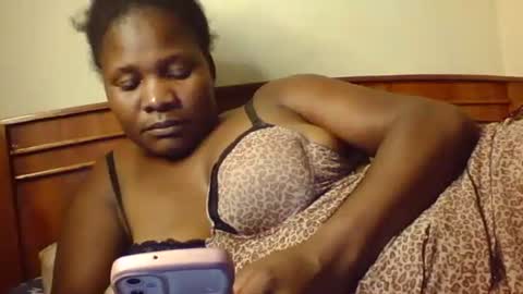 mwekas568403 online show from 10.19.25