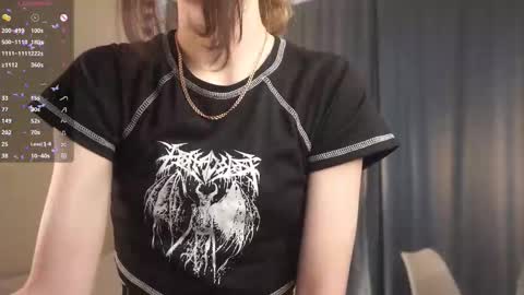 Molly online show from 10.16.25