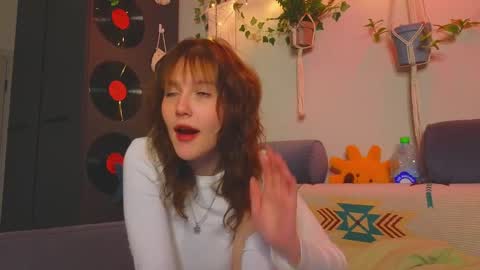 Snapshot of my_parisss chatting on 01.10.25 PARIS online show from 01.10.25