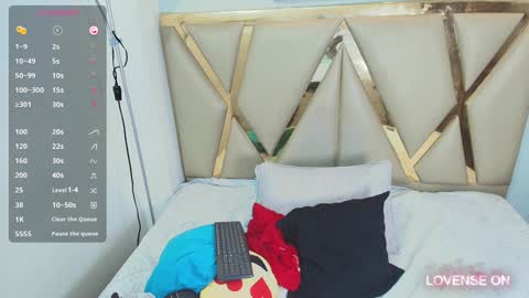 Snapshot of myblackdope_ chatting on 12.20.24 Samanta online show from 12.20.24