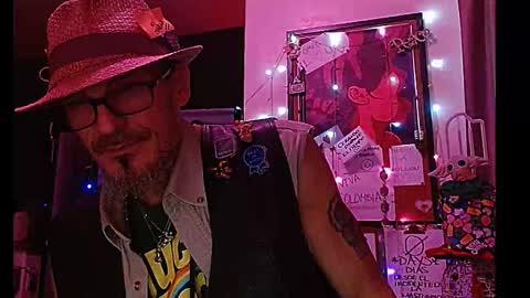 Snapshot of mycock4u247 chatting on 12.26.24 LA MARIPOSA DE MARICOPA online show from 12.26.24