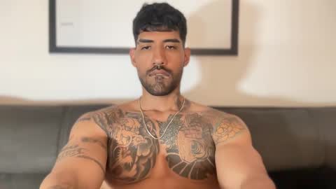 Myke esthetic online show from 01.21.25