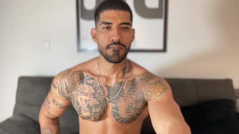 Myke esthetic online show from 02.18.25