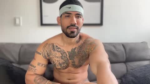 Myke esthetic online show from 02.27.25