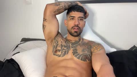 Myke esthetic online show from 09.08.25