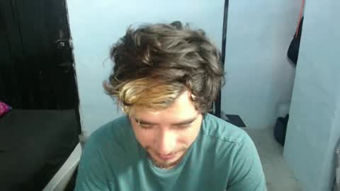 Snapshot of myke_xxx chatting on 12.03.24 mike online show from 12.03.24