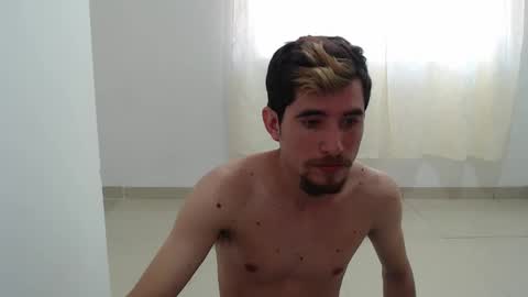 Snapshot of myke_xxx chatting on 12.17.24 mike online show from 12.17.24