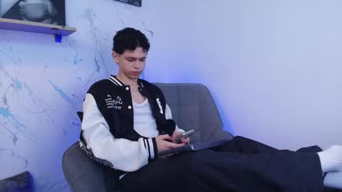 Mykel   online show from 11.04.25