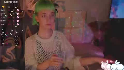 Snapshot of mylaweb chatting on 02.21.25 MylaFlores online show from 02.21.25