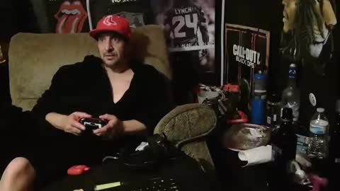 Snapshot of n3v3rpanic1 chatting on 12.28.24 SnackPants online show from 12.28.24