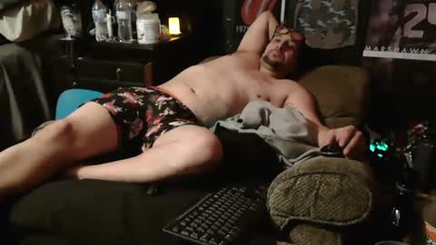 Snapshot of n3v3rpanic1 chatting on 12.31.24 SnackPants online show from 12.31.24