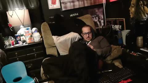 Snapshot of n3v3rpanic1 chatting on 01.16.25 SnackPants online show from 01.16.25