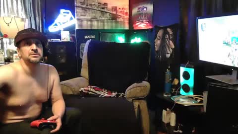 Snapshot of n3v3rpanic1 chatting on 01.29.25 SnackPants online show from 01.29.25