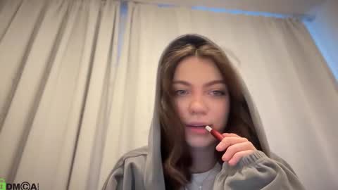 Snapshot of nabi_kiotaa chatting on 02.22.25 Nabi online show from 02.22.25