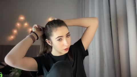 Snapshot of nabi_kiotaa chatting on 03.03.25 Nabi online show from 03.03.25