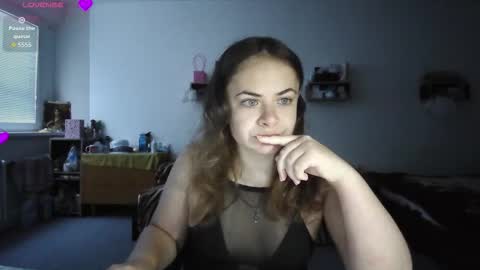 nadiiamorgun online show from 10.06.25