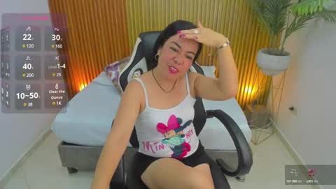 N A H I A online show from 02.22.25