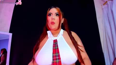 Snapshot of nahiara_lee_ chatting on 10.24.25 Nahia online show from 10.24.25