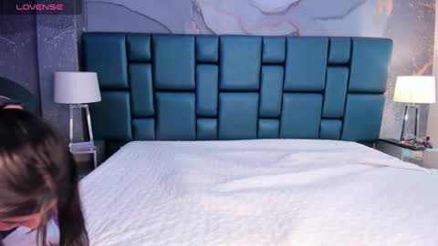 Snapshot of nahomi_wild chatting on 01.12.25 Nahomi online show from 01.12.25