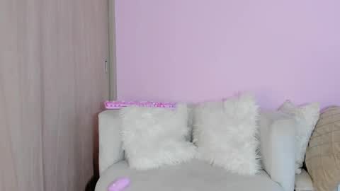      online show from 02.06.25