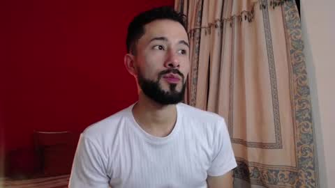 Snapshot of nainpaulo chatting on 10.01.25 nainpaulo online show from 10.01.25