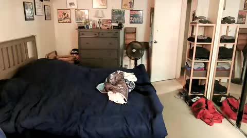 Snapshot of nakedmonkey chatting on 11.02.25 nakedmonkey online show from 11.02.25