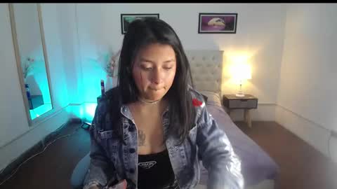 Snapshot of nala_sc chatting on 10.19.25 nala_sc online show from 10.19.25