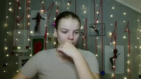 Nana online show from 11.11.25