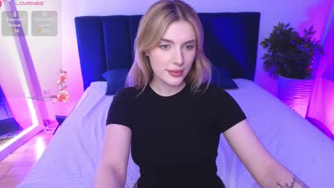 Maeve online show from 03.11.25