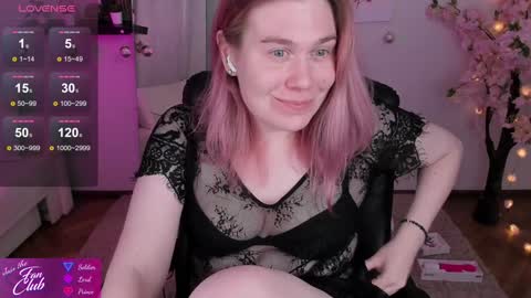 Snapshot of nancy_sun_ chatting on 12.18.24 Nancy online show from 12.18.24
