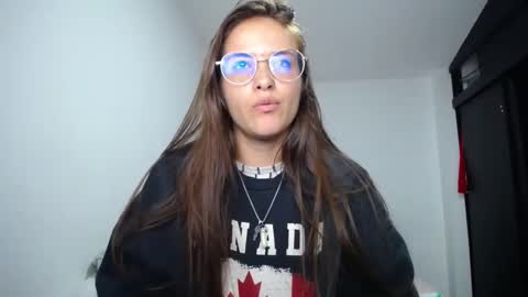 Snapshot of nanna_yoshi chatting on 01.21.25 nanna yoshi online show from 01.21.25