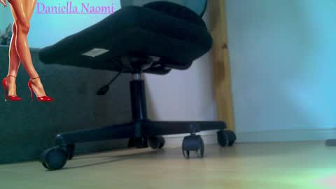 Snapshot of naomi_sexy2021 chatting on 12.06.24 Daniella Naomi online show from 12.06.24
