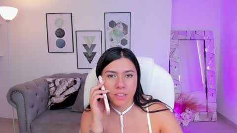 Snapshot of naomii_campbell_ chatting on 01.16.25 Naomi Campbell online show from 01.16.25