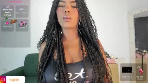 Naomi     online show from 09.29.25