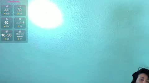 Snapshot of naommymatinz chatting on 10.14.25 Naommy Matinz online show from 10.14.25