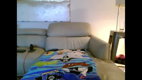 nassobout online show from 10.14.25