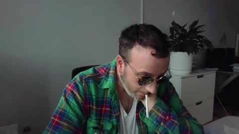 nassobout online show from 10.24.25