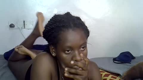 Snapshot of nasti_petite chatting on 02.20.25 nasti_petite online show from 02.20.25