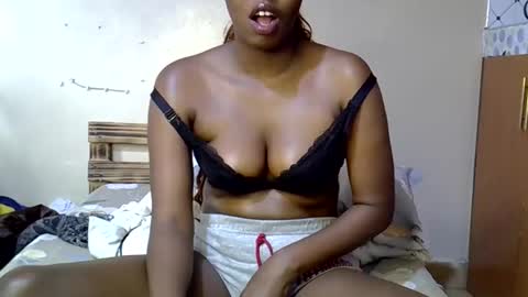 Snapshot of nastysassy_ chatting on 09.13.25 Call me Sassy online show from 09.13.25