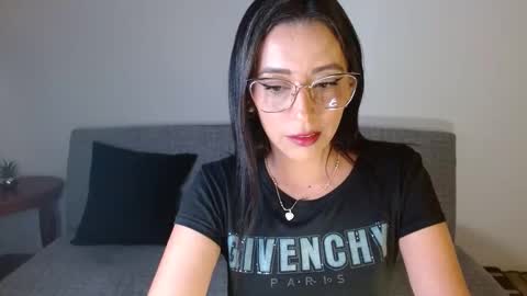 nathalia online show from 01.19.25